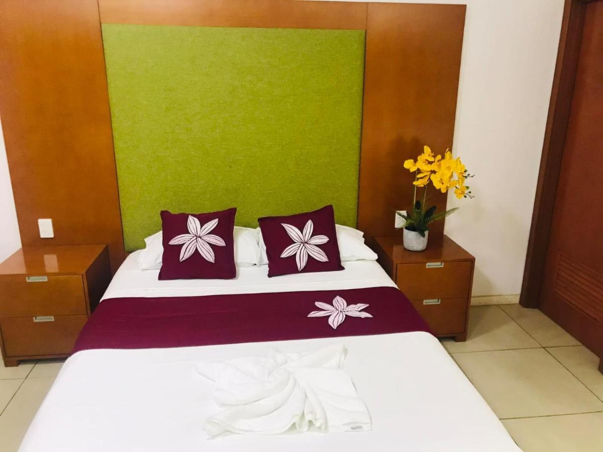 Alec'S Hotel Apia Dış mekan fotoğraf