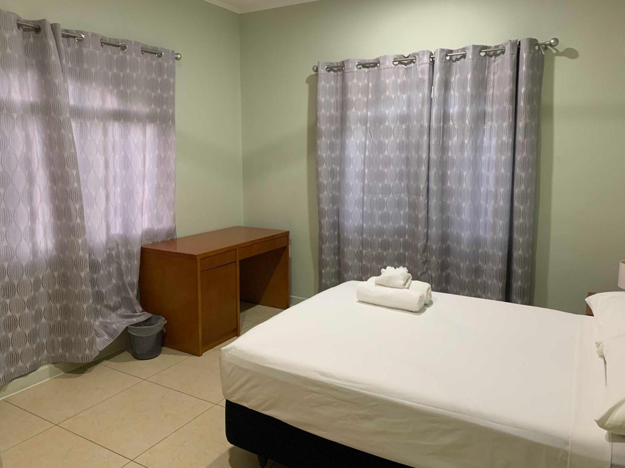 Alec'S Hotel Apia Dış mekan fotoğraf